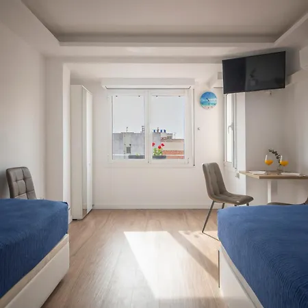 Apartamento ático En A 7 Minutos De La Playa